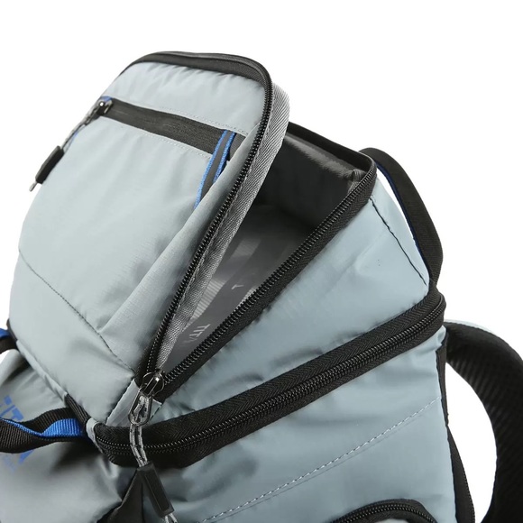 Titan Deep Freeze 26 Can Backpack Cooler Bag - Leak Proof Insulated Camping NEW - Picture 7 of 9